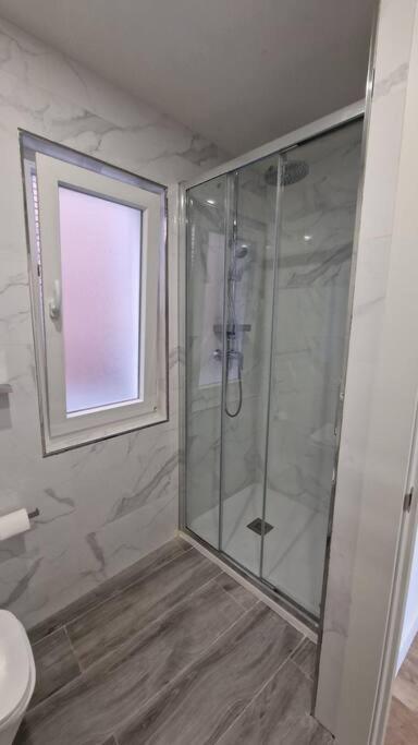 Apartamento Aires De Tineo 오비에도 외부 사진